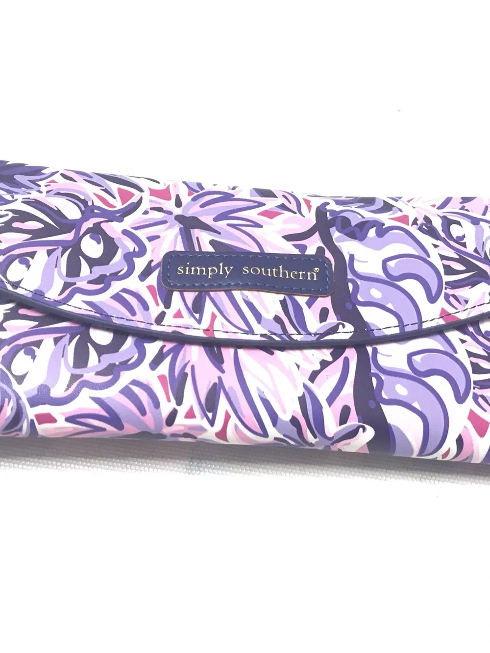 New Simply Southern Leather Trifold Snap Wallet Leaf Pattern Purple Women’s